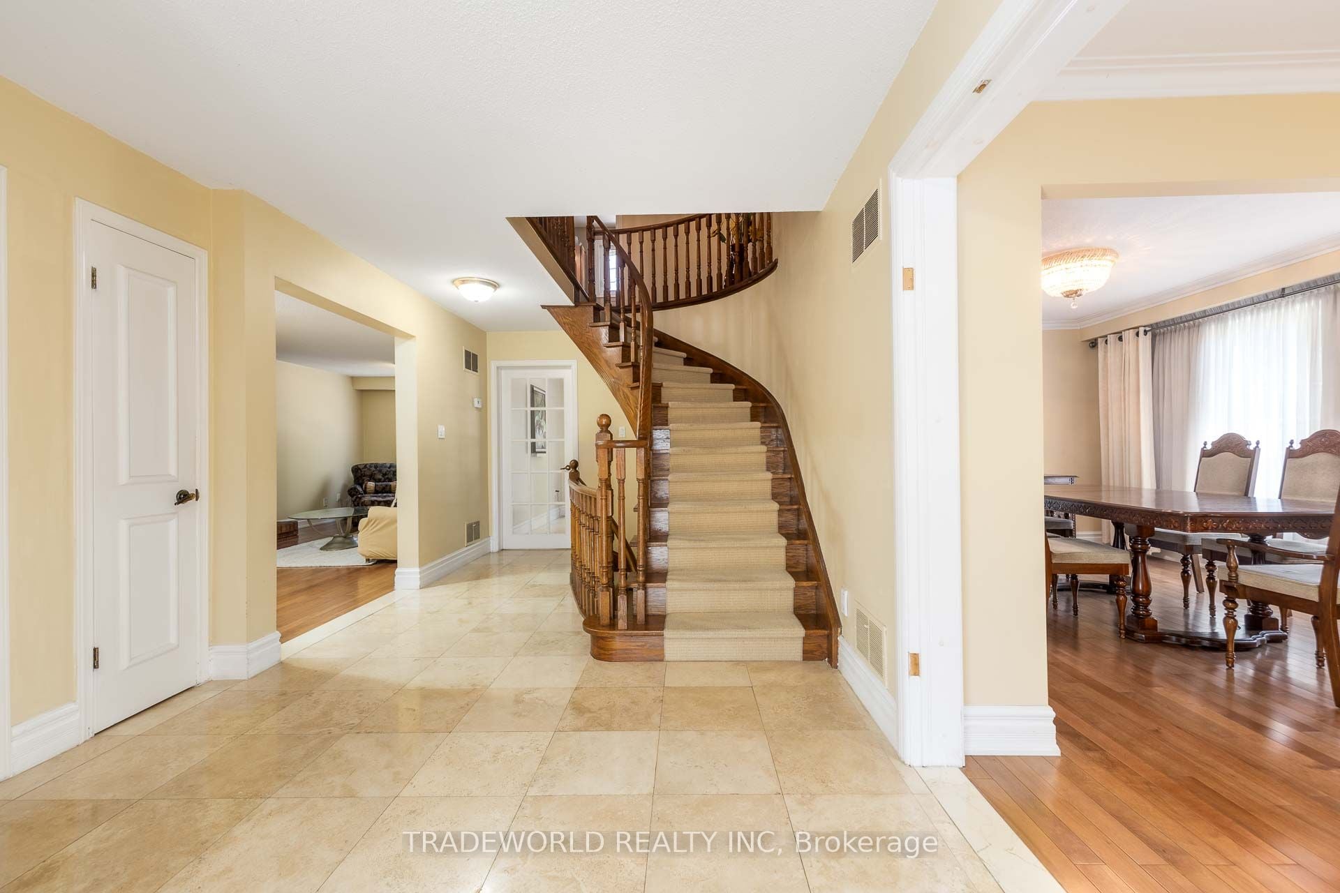 Additional image 5 of 46 Winlock Park, Toronto, ON, M2M 1Z2