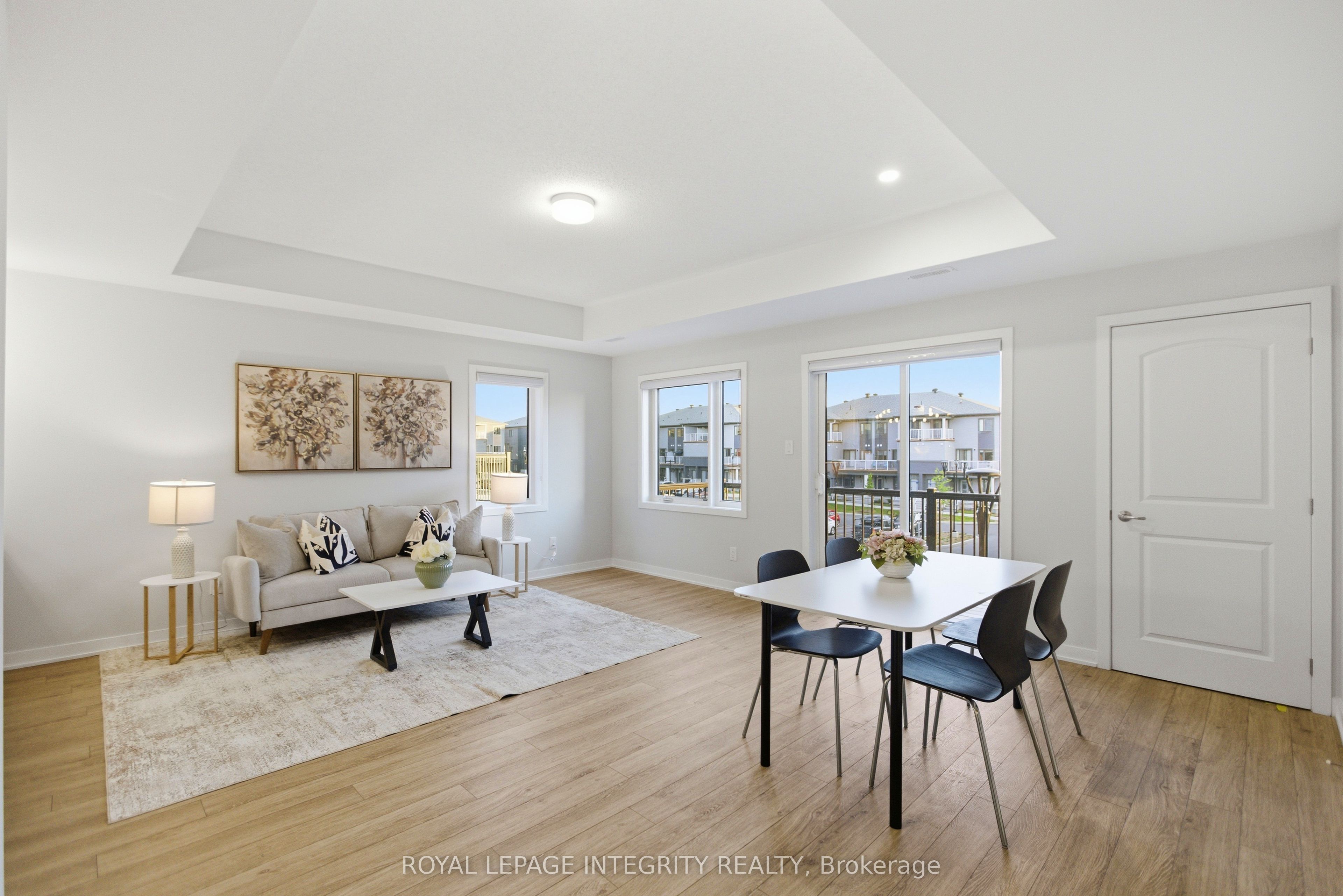 302 Parnian Private, Ottawa, ON, K2J 7K5 photo 3
