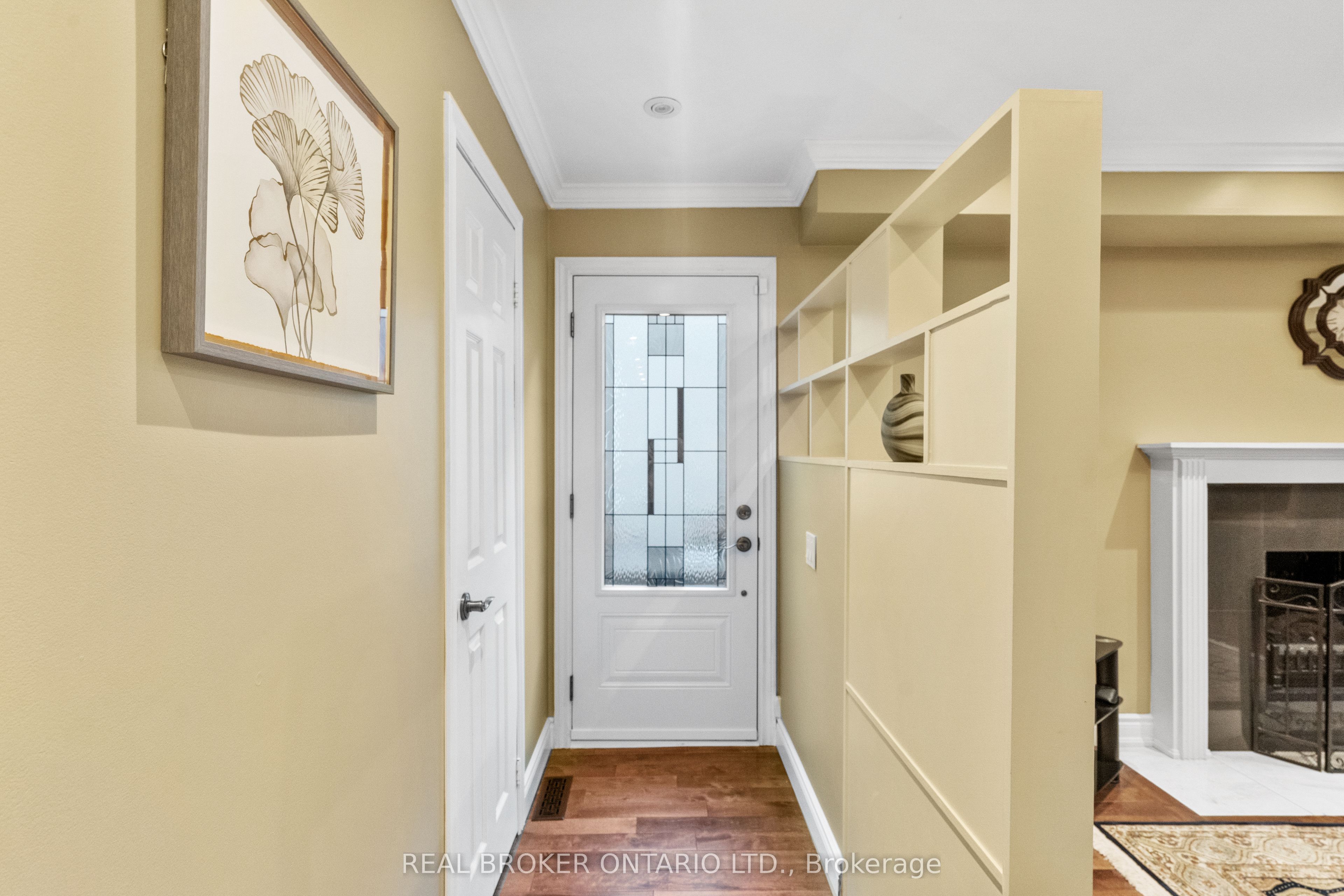 Additional image 3 of 63 Haskell Crescent, Aurora, ON, L4G 5T6