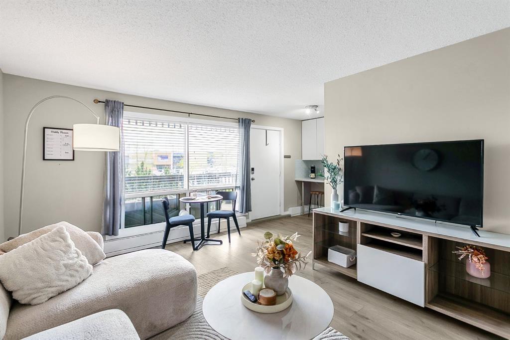 20-3519 49 Street NW, Calgary, AB, T3A 2C7 photo 2