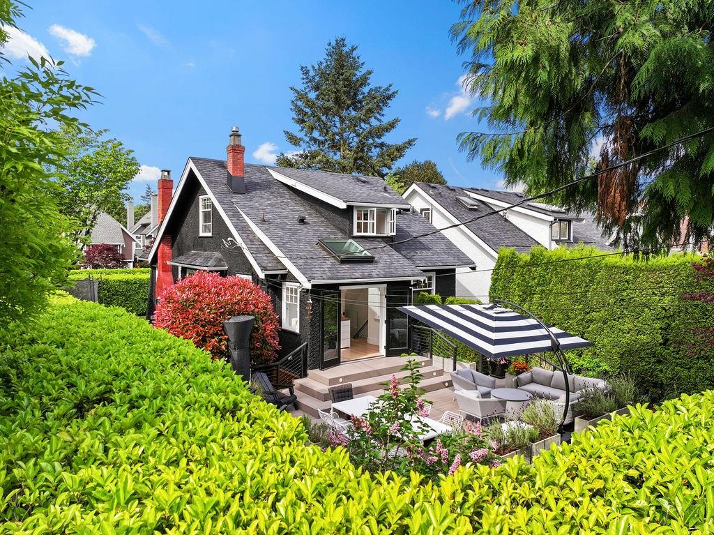 3392 8th Avenue W, Vancouver, BC, V6R 1Y4