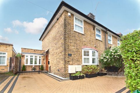 Manchester Road, Tower Hamlets, London E14