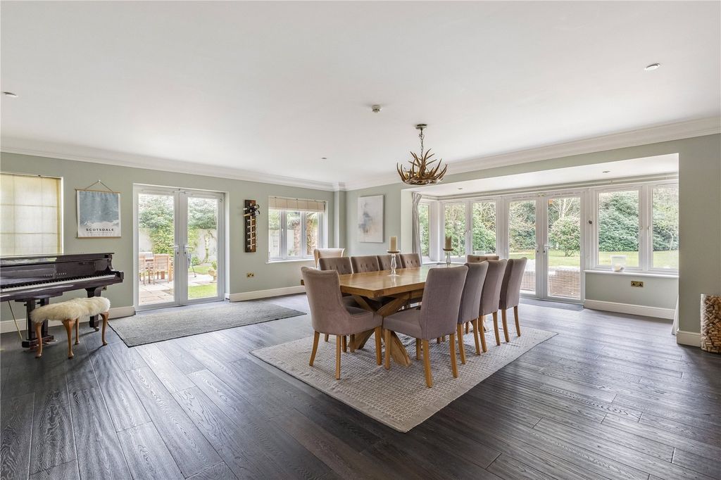 Additional image 10 of 7 bed detached house for saleAvon Avenue, Ringwood, Dorset BH24
