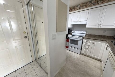 Additional image 8 of 105-14355 103 Avenue, Surrey, BC, V3T 5V5