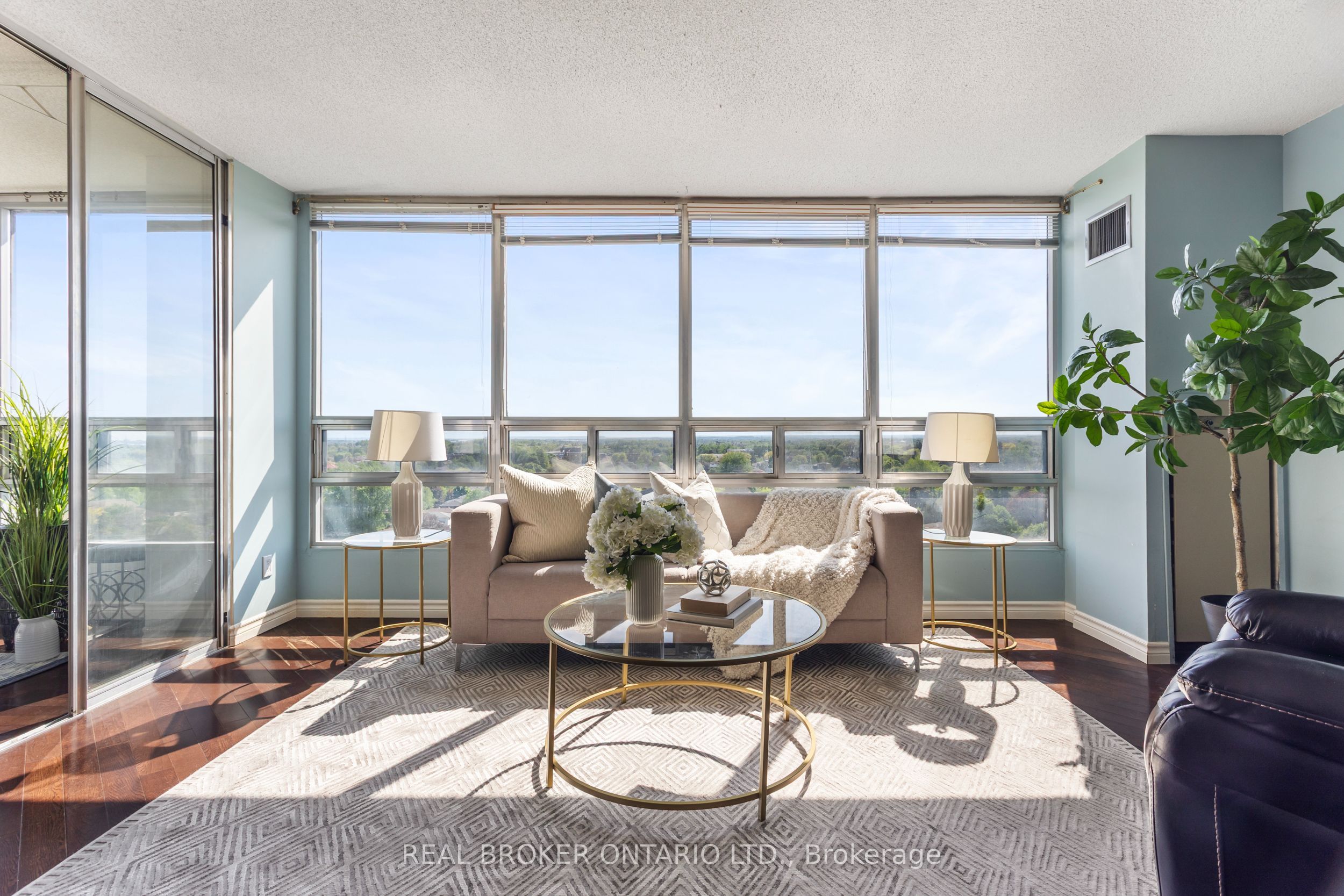 1005-330 Mill Street S, Brampton, ON, L6Y 3V3