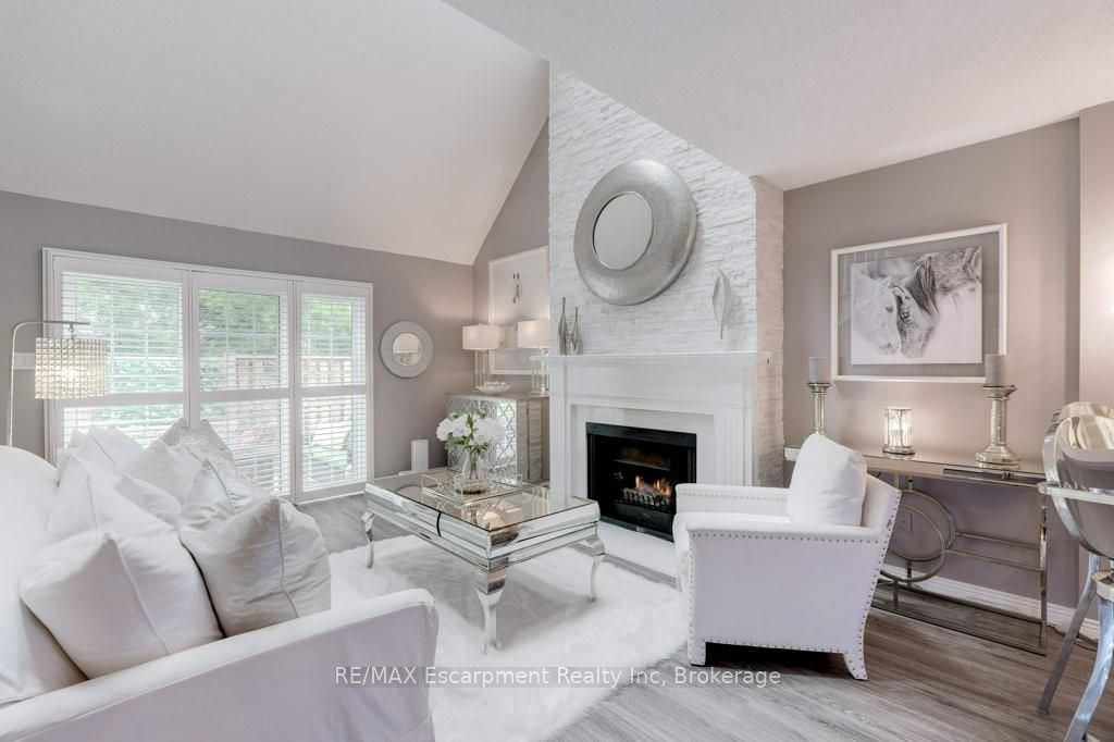 Additional image 5 of 11-1280 Maple Crossing Boulevard, Burlington, ON, L7S 2G2