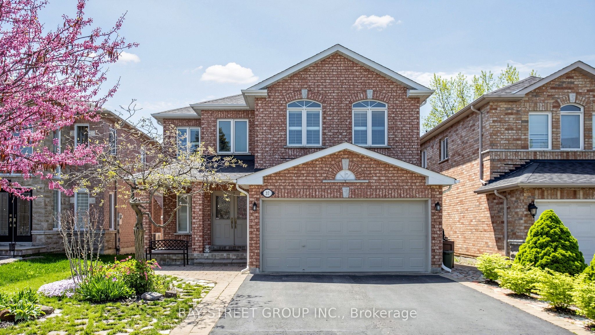 37 Bayswater Avenue, Richmond Hill, ON, L4E 4E5