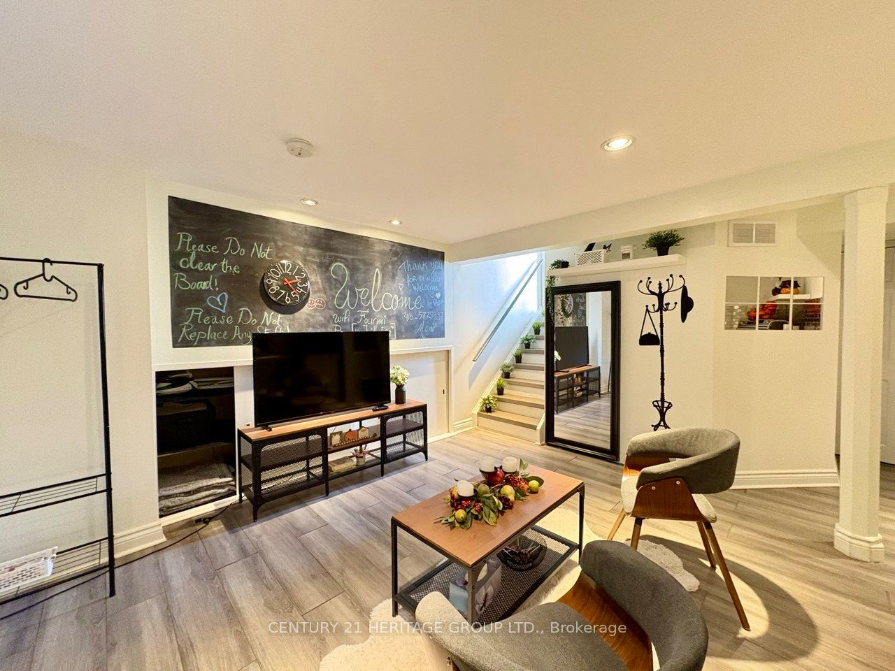 Basement-22 Cedar Crescent, Aurora, ON, L4G 3J8