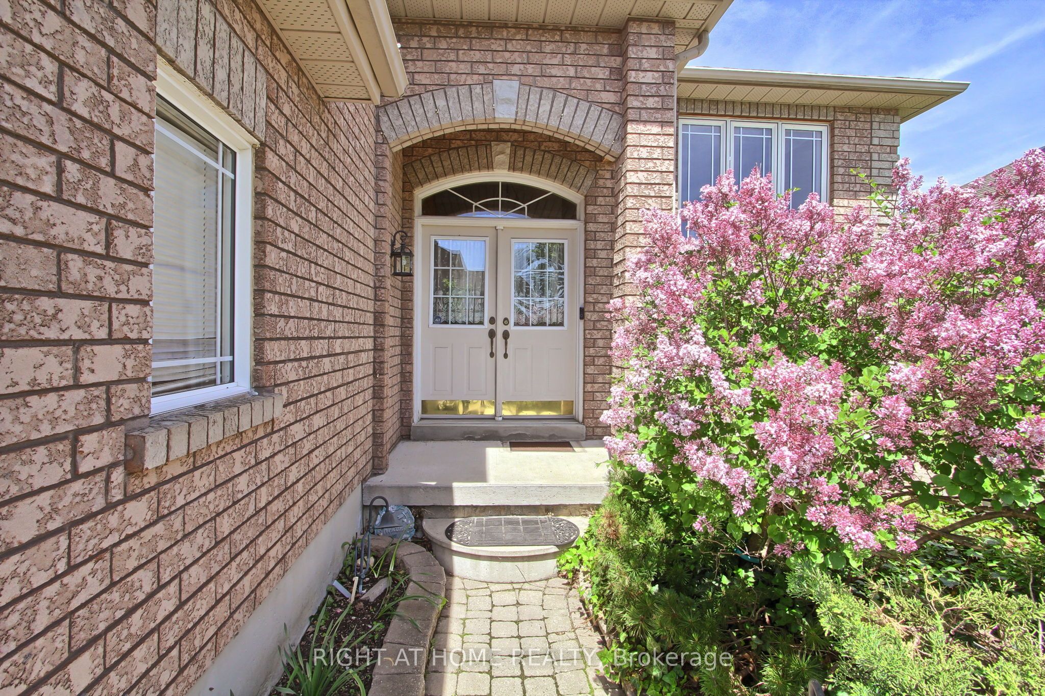 50 Dovedale Drive, Georgina, ON, L4P 4C7 photo 5