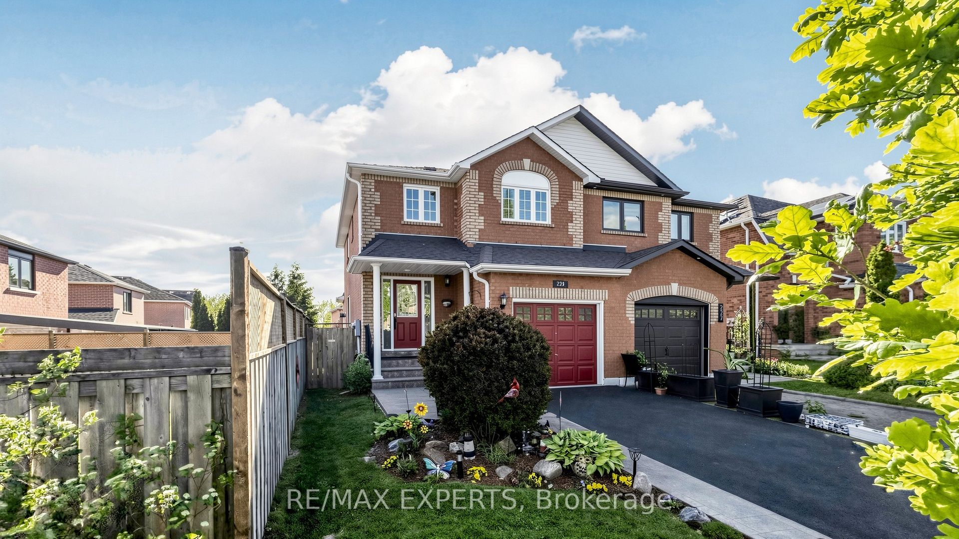 229 Rosanna Crescent, Vaughan, ON, L6A 2T3 photo 2