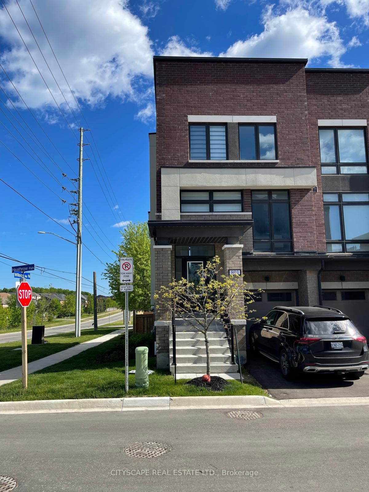 801 Heathrow Path, Oshawa, ON, L1H 7K5