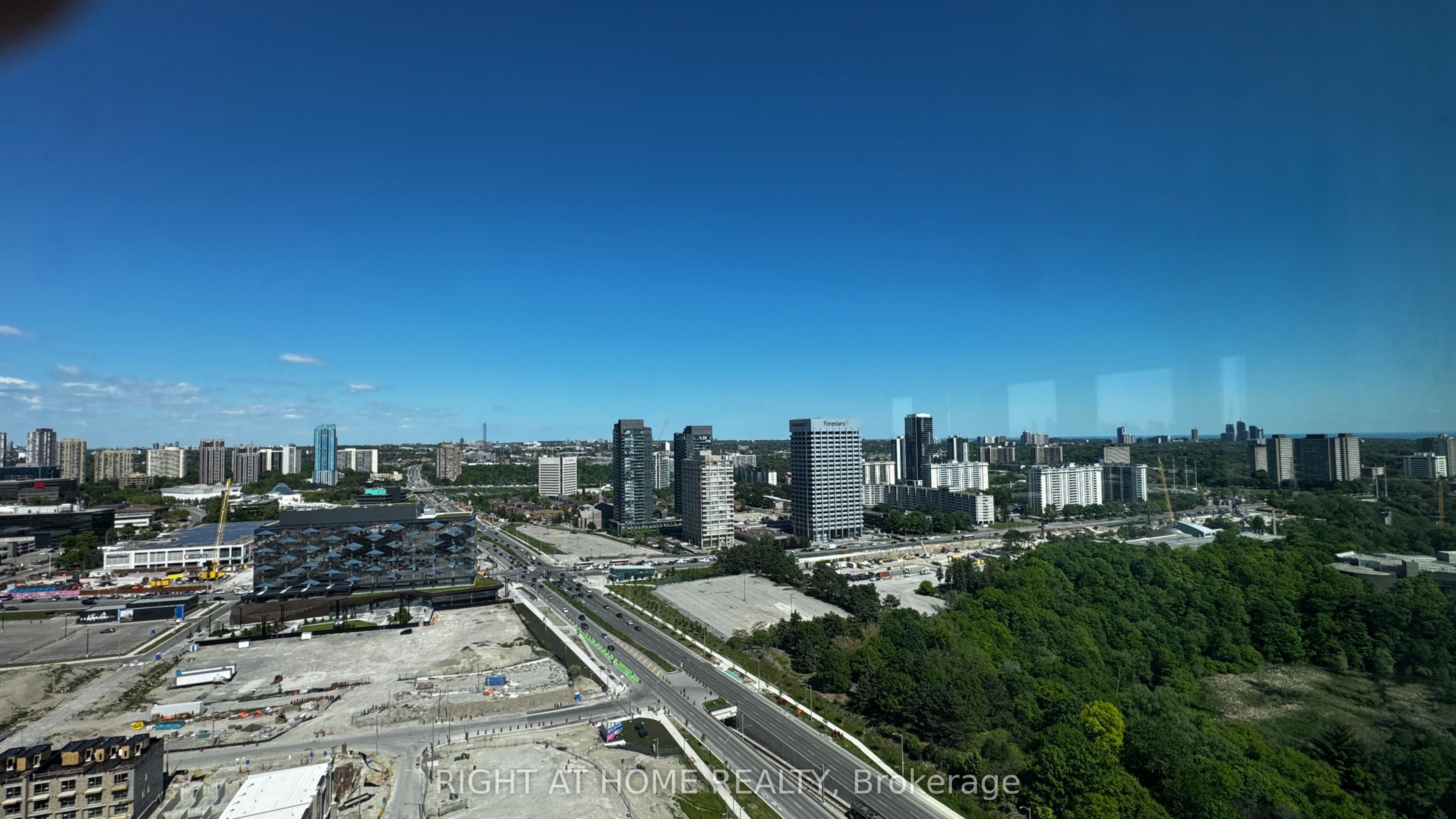 2709-5 Quarrington Lane, Toronto, ON, M3C 0S5