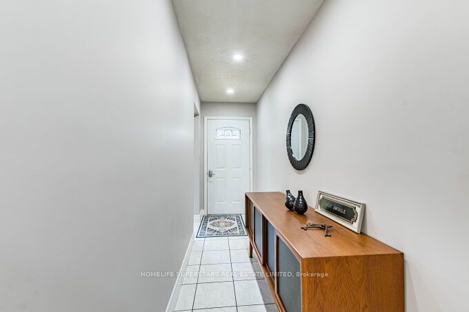 18 Pluto Drive, Brampton, ON, L6V 3W5 photo 5