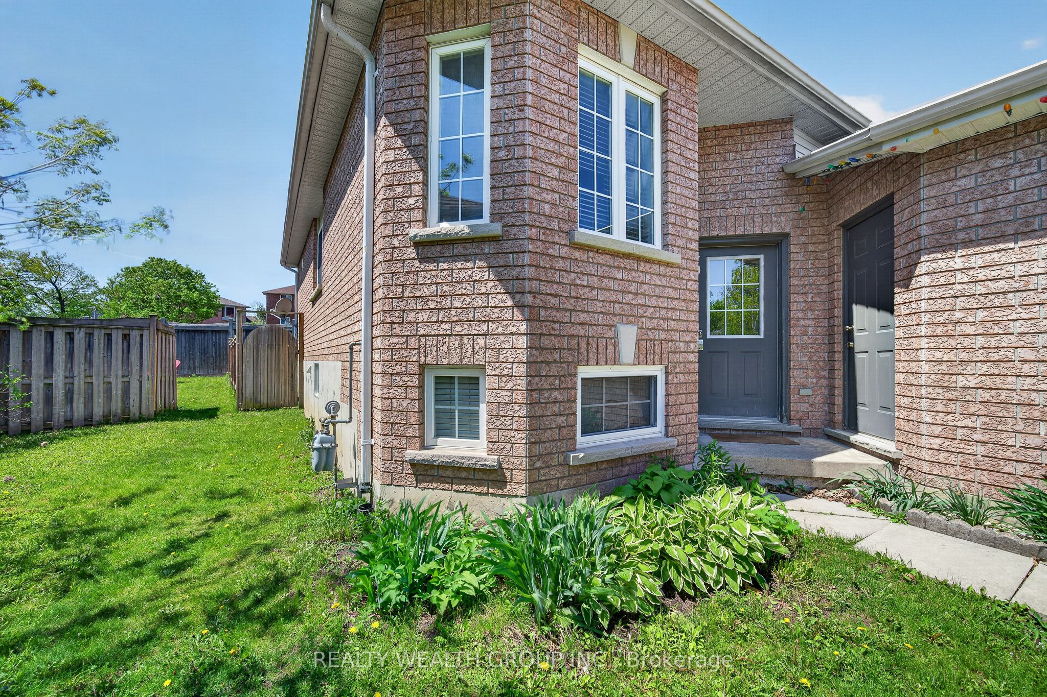 61 Stollar Boulevard, Barrie, ON, L4M 6N3 photo 3