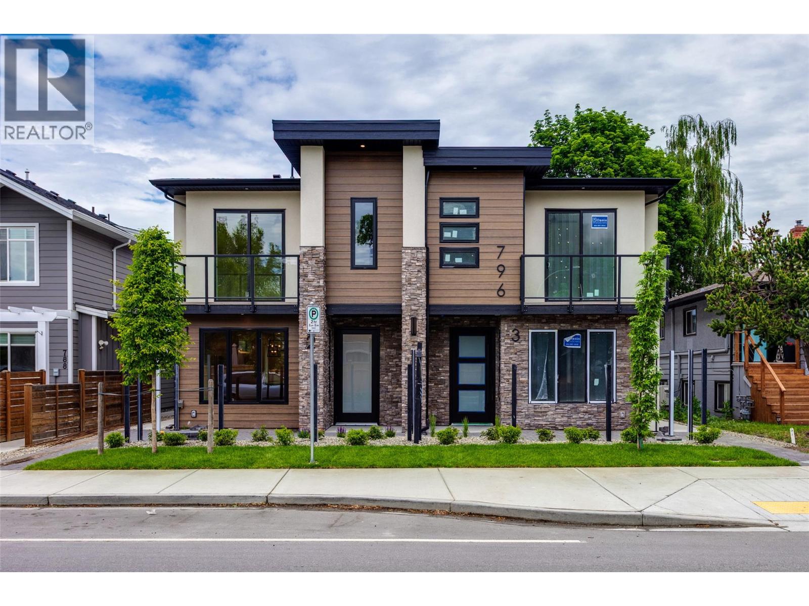 2-796 Glenwood Avenue, Kelowna, BC, V1Y5M5