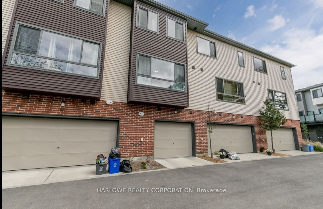87-369 Essa Road, Barrie, ON, L4N 9C8