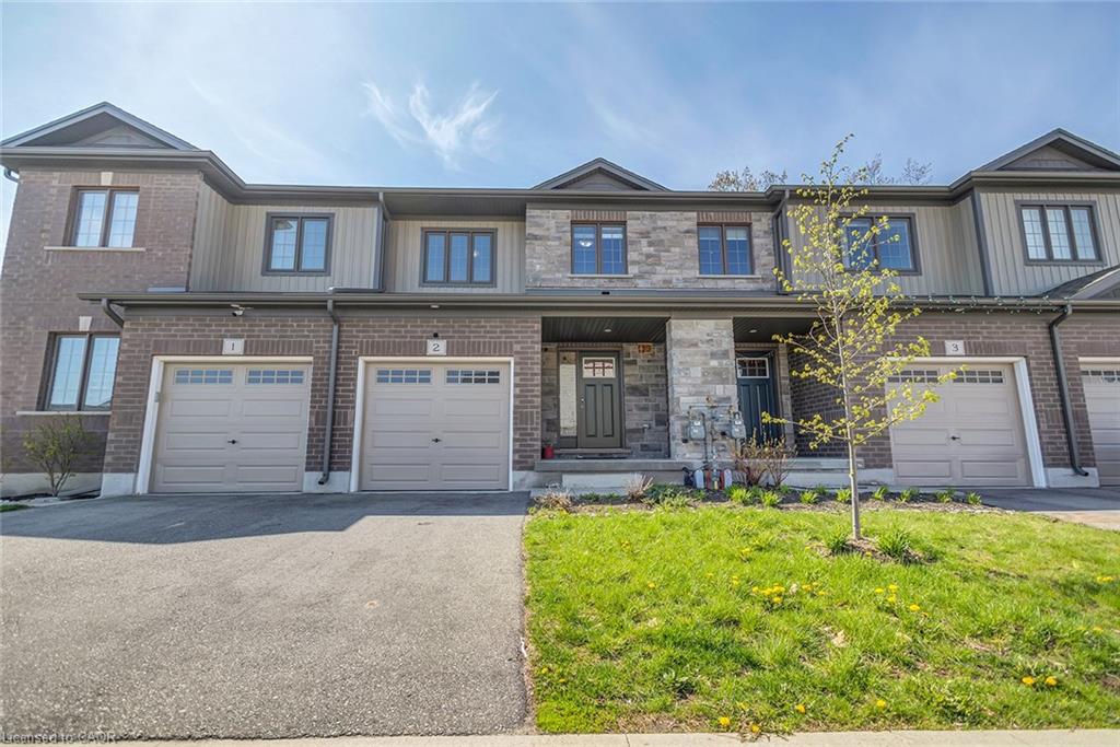 2-135 Hardcastle Drive, Cambridge, ON, N1S 0B6