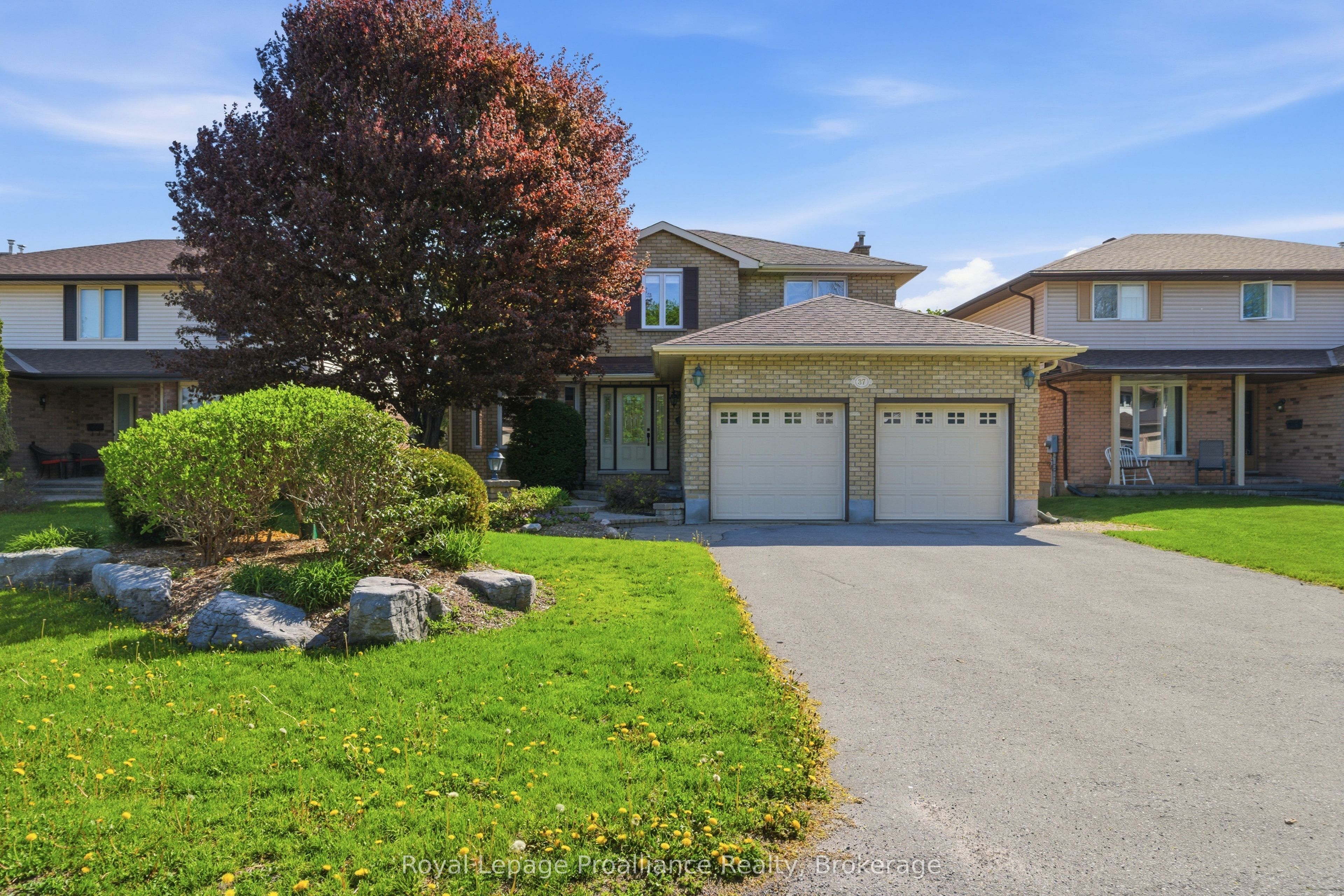 37 Dungannon Drive, Belleville, ON, K8P 5E7