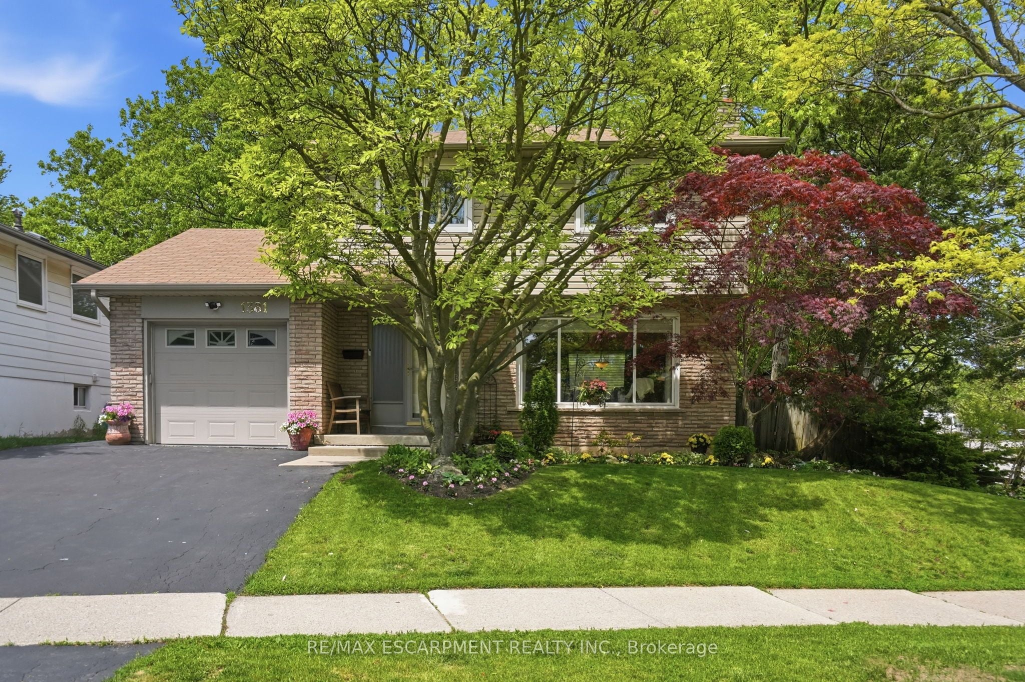 1381 Majestic Drive, Burlington, ON, L7M 1G5