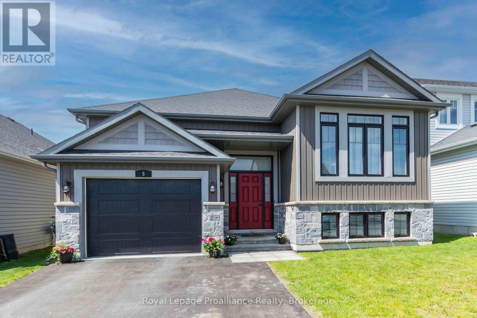 5 Walnut Drive, Belleville, ON, K8N 0E3