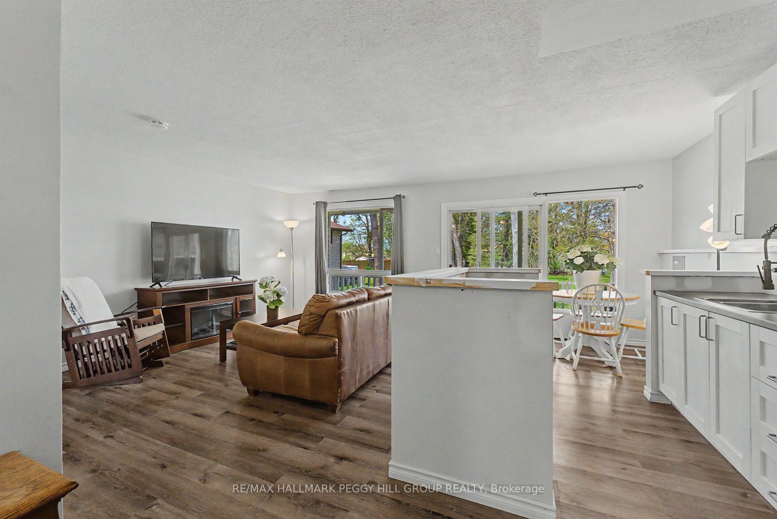Additional image 4 of 22 Olive Crescent, Orillia, ON, L3V 1G1
