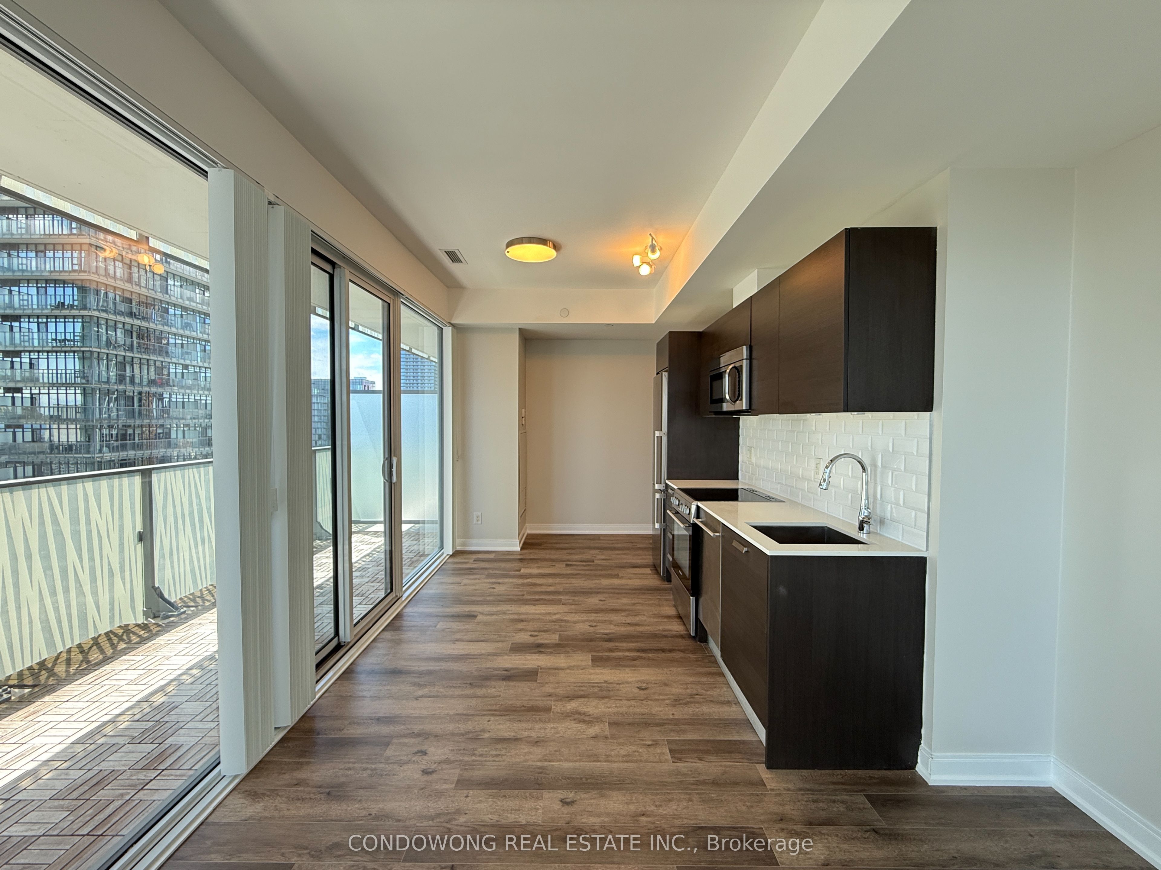 3102-42 Charles Street E, Toronto, ON, M4Y 0B7 photo 3