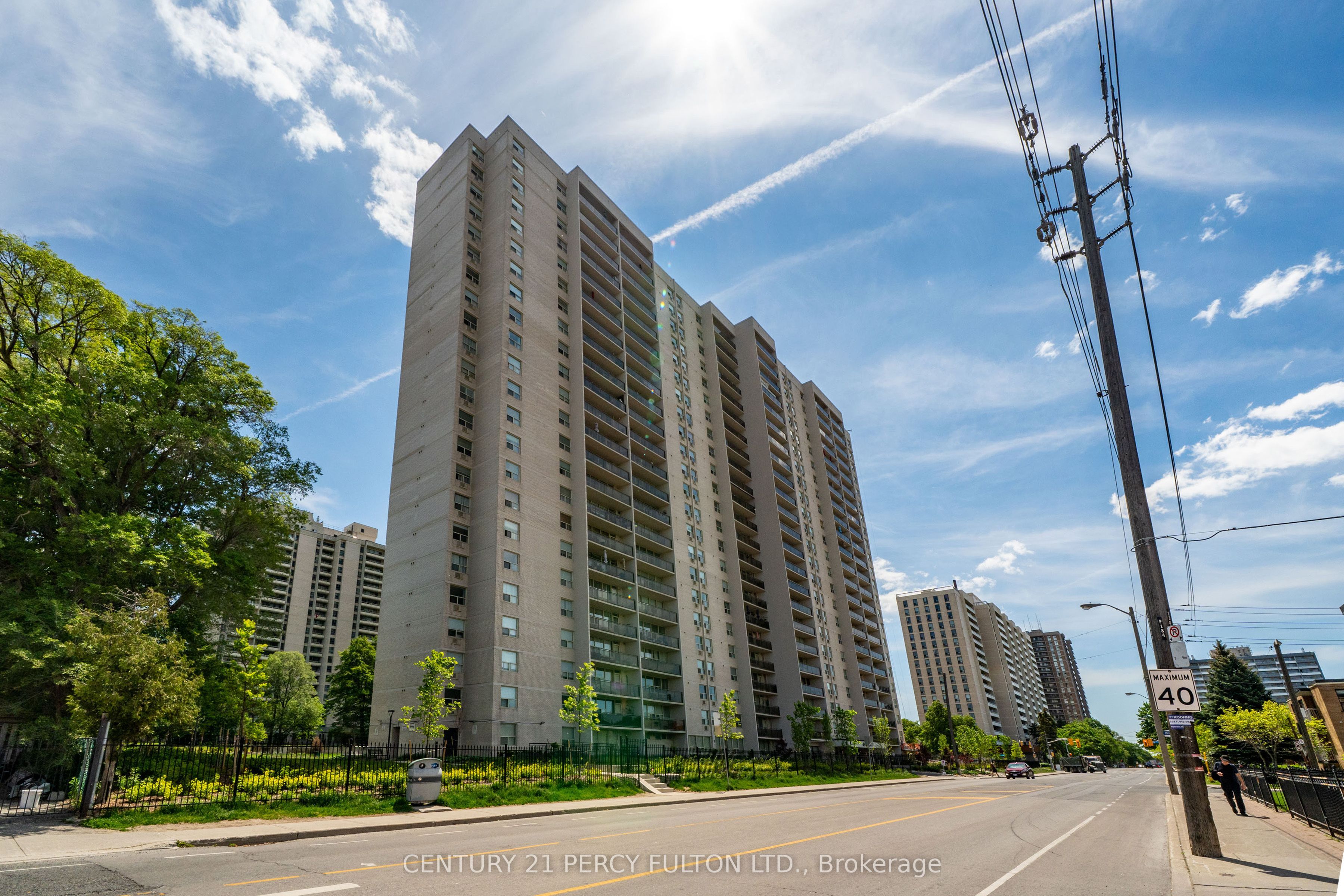 1002-155 Marlee Avenue, Toronto, ON, M6B 4B5