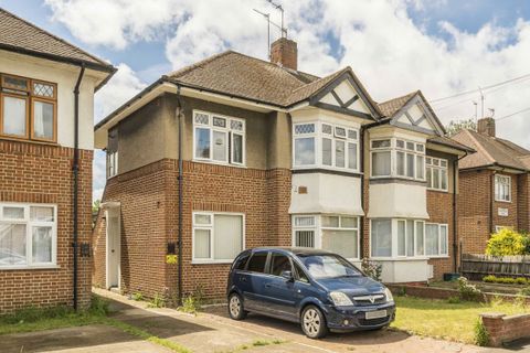 Marlborough Road, Feltham TW13