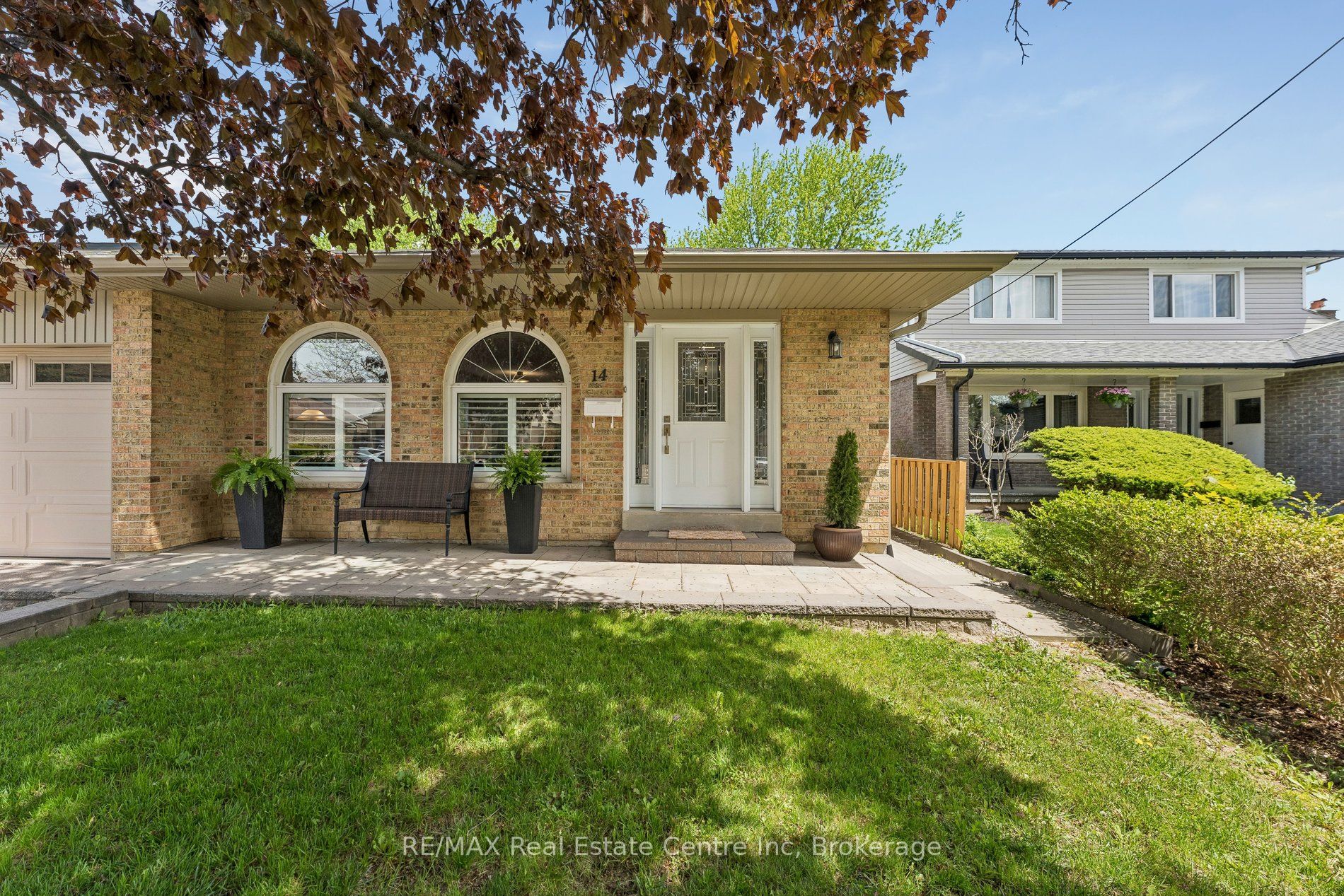 14 Massey Street, Brampton, ON, L6S 2W1 photo 3