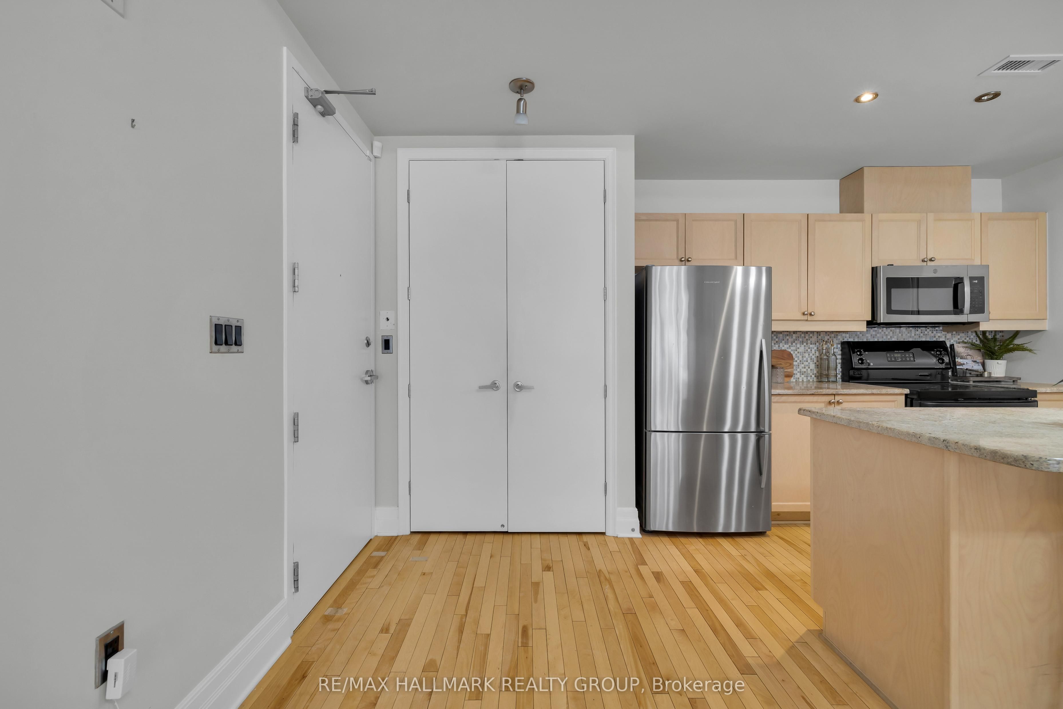 Additional image 5 of 203-260 Besserer Street, Ottawa, ON, K1N 1J3