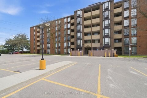 Additional image 8 of 301-1540 Pickering Parkway, Pickering, ON, L1V 3V9
