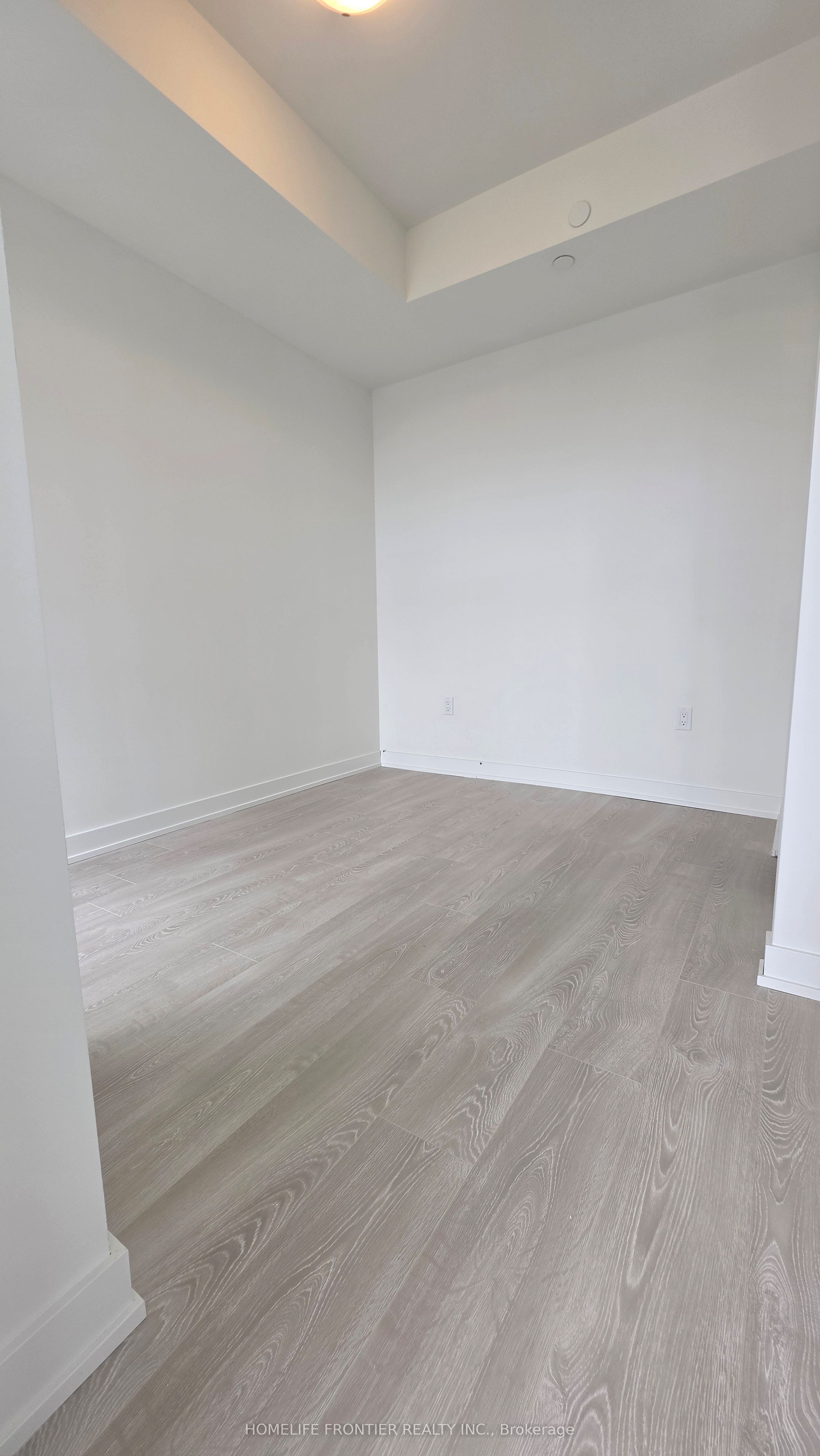Additional image 3 of 3108-5 Quarrington Lane, Toronto, ON, M3C 0S5