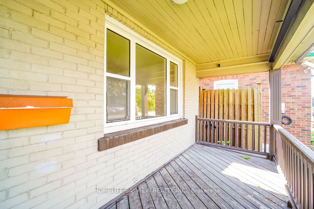 187 Park Road S, Oshawa, ON, L1J 4H1 photo 3