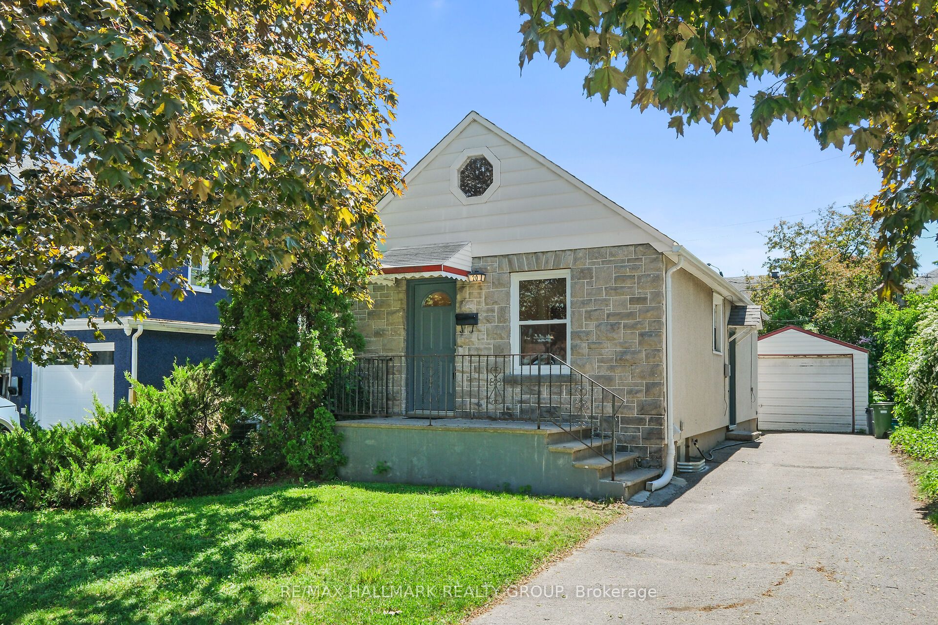 20 Fern Avenue, Ottawa, ON, K1Y 3S1