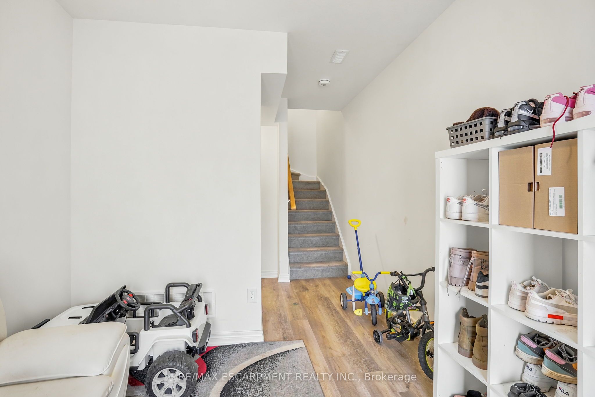 119-19 Roxanne Drive, Hamilton, ON, L8H 0B6 photo 4