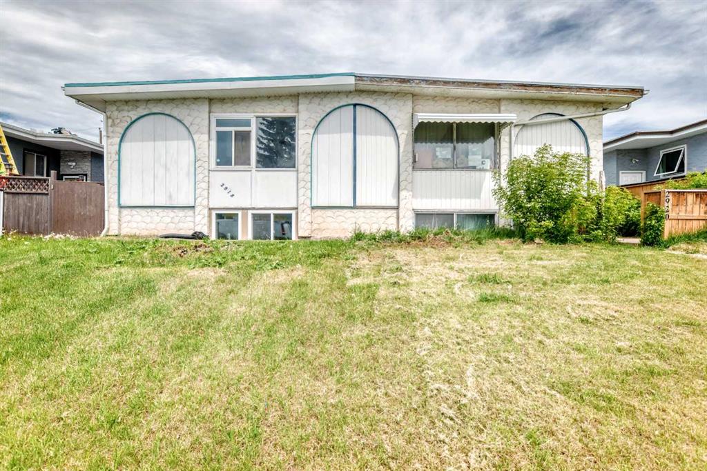 2918 Doverville Crescent SE, Calgary, AB, T2B 1T9