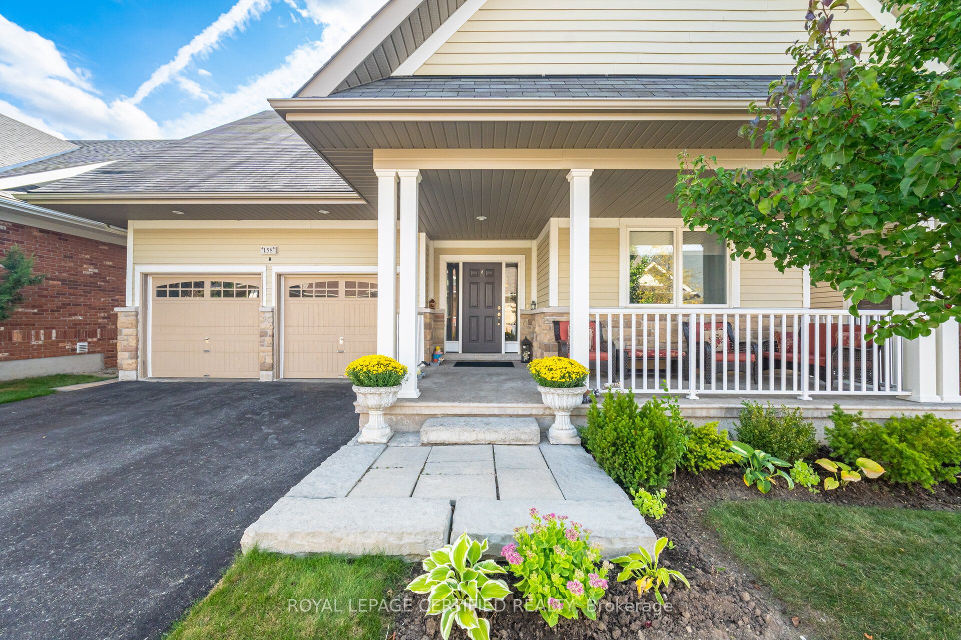 158-200 Kingfisher Drive, Mono, ON, L6W 0B3