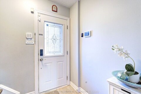 Additional image 8 of 56-1552 Lancaster Drive, Oakville, ON, L6H 2Z4