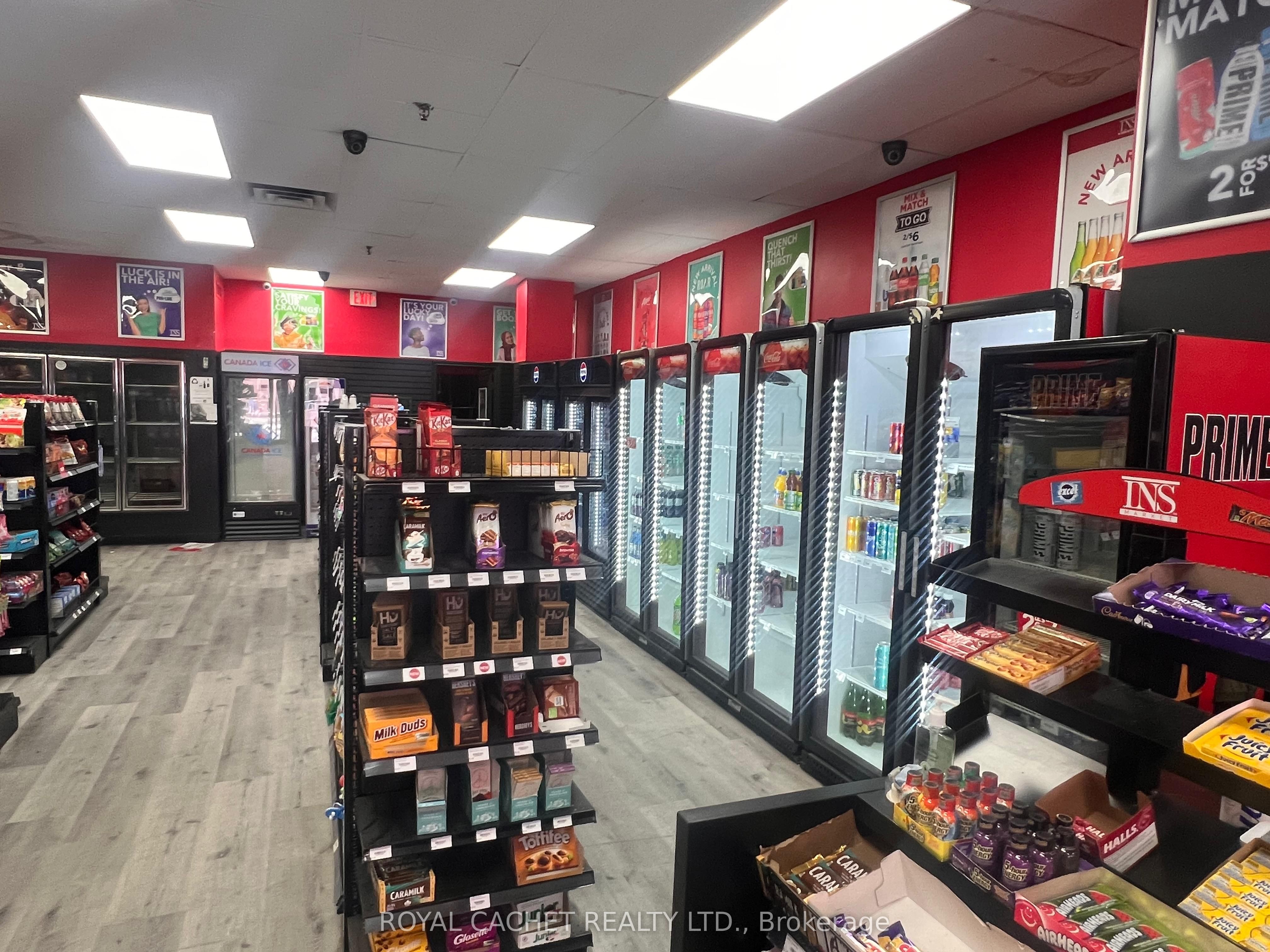 9-685 Lansdowne Avenue, Toronto, ON, M6H 3Y9 photo 2