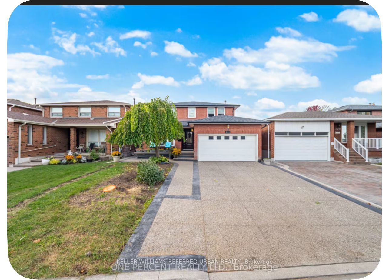 704 Bookham Crescent, Mississauga, ON, L4Z 1T9