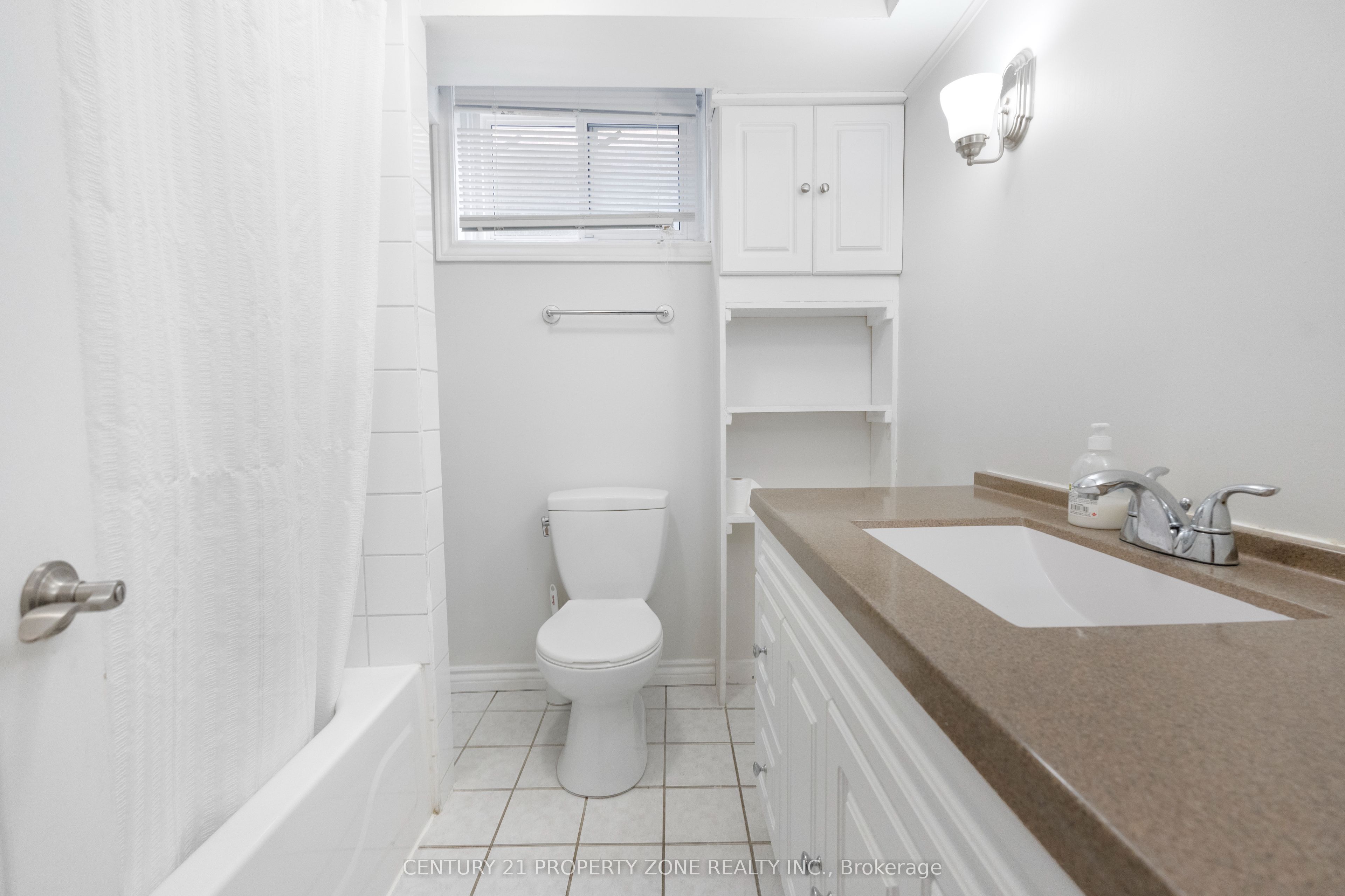 Additional image 6 of 240 Simmons Boulevard, Brampton, ON, L6V 3Y1