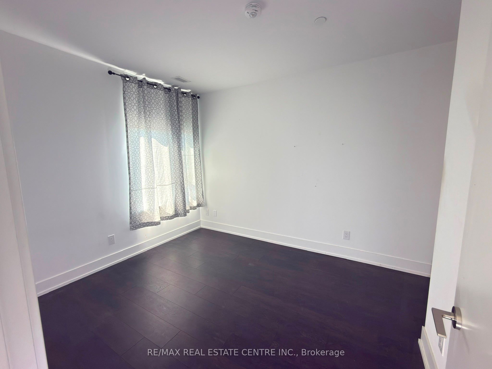 Additional image 4 of 723-3100 Keele Street, Toronto, ON, M3M 0E1