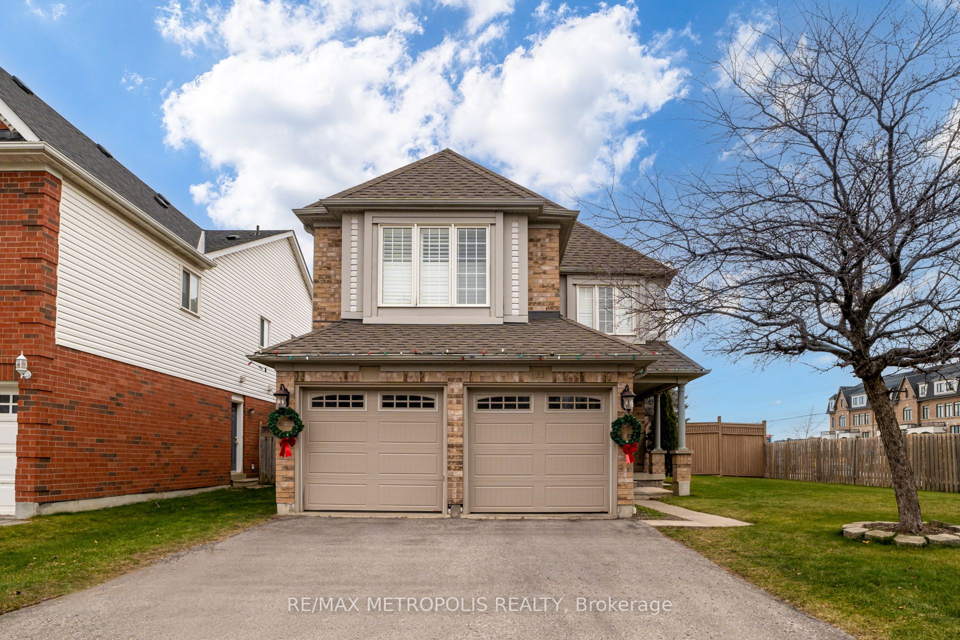 BSMT-33 Tweedie Crescent, Whitby, ON, L1P 1X4