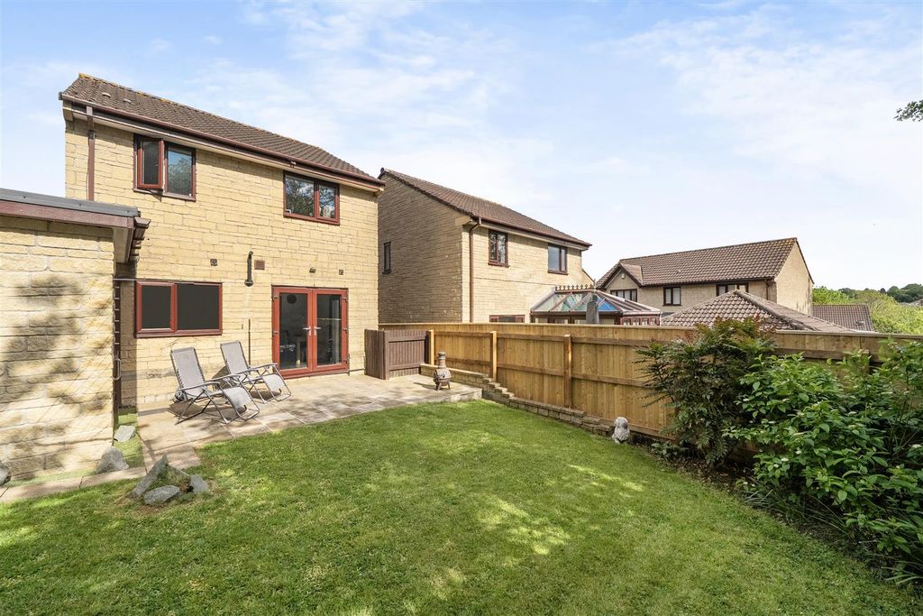 Additional image 21 of 4 bed property for saleSunnymead, Midsomer Norton, Radstock BA3