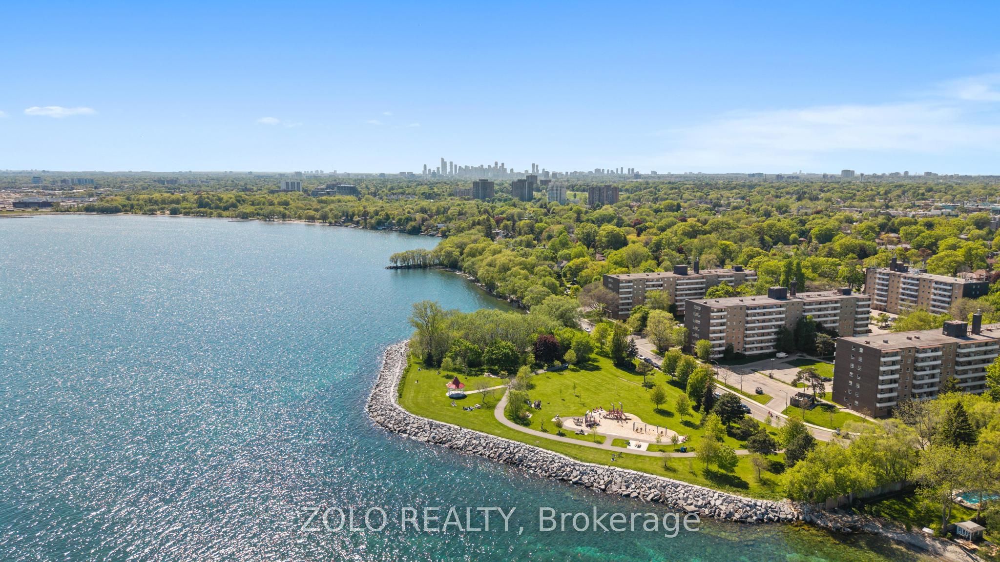 Additional image 4 of 168A Lake Promenade, Toronto, ON, M8W 1A7