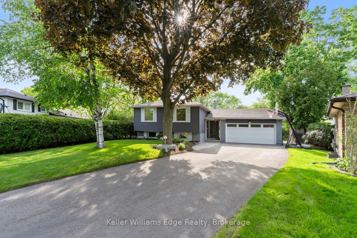 2213 Sunnyvale Drive, Oakville, ON, L6L 1W6 photo 3