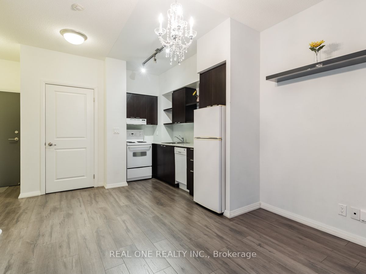 Additional image 2 of 104-35 Hayden Street, Toronto, ON, M4Y 3C3