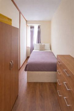 East Ham E6, Room to rent