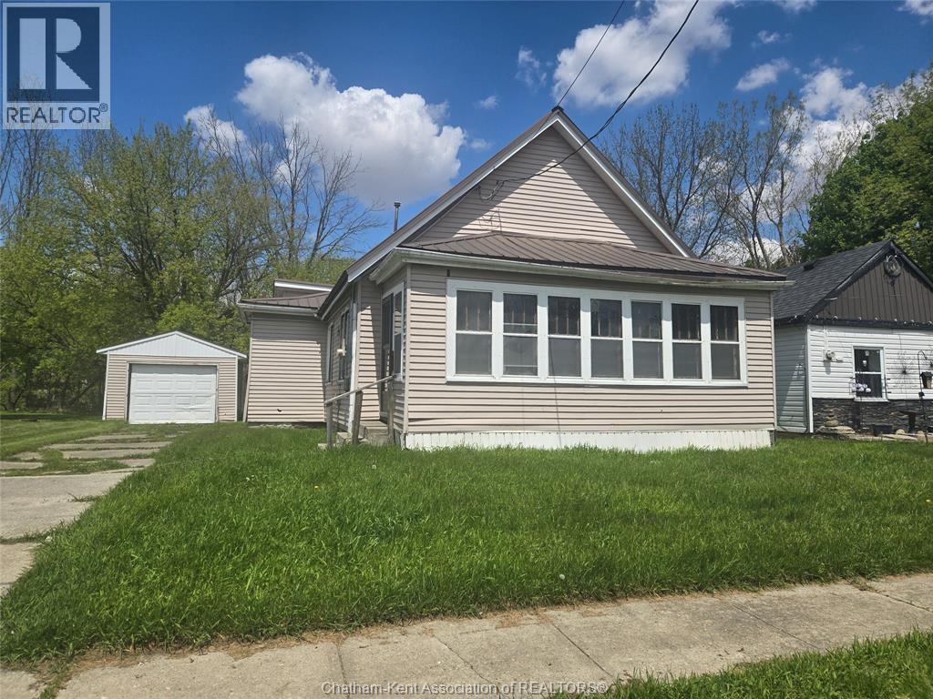 253 King Street East, Chatham, ON, N7M3N5