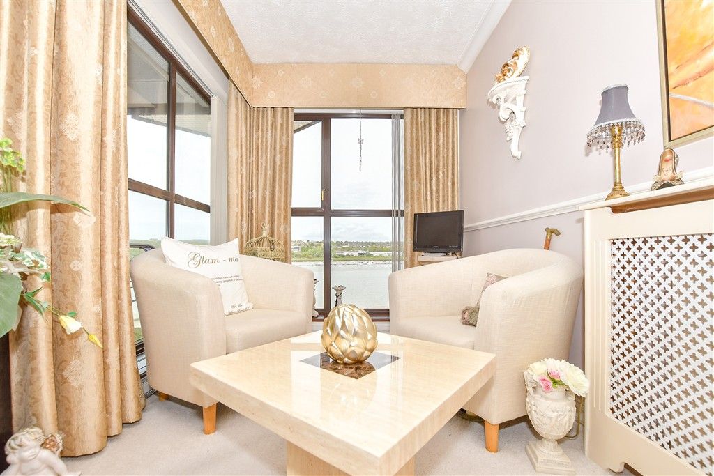 Additional image 9 of 1 bed flat for saleEsplanade, Esplanade, Rochester, Kent ME1